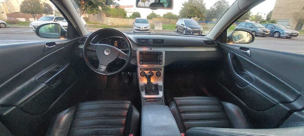 Vendo VW Passat 2.0 TDI Confortline 2008 (full extras)