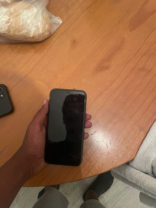 Iphone 11 preto 64gb