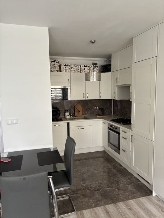 Wynajmę mieszkanie, 30m2, Sady Rembertowskie, 2 piętro, duzy balkon, miejsce postojowe, bezpośrednio