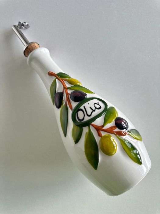 Butelka na oliwę w gałązki oliwne 3D ceramika włoska