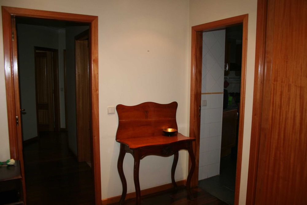 Quarto individual a 100 m do CHUC, em Coimbra