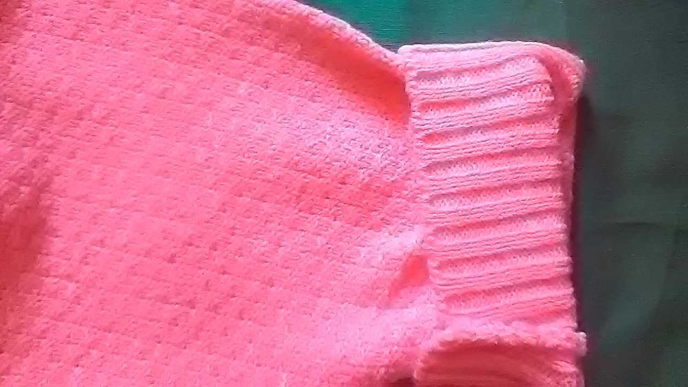 Теплые женские кофты  Р. 50-52  Новые.