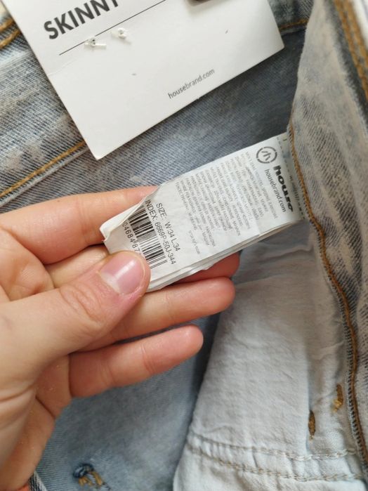 NOWE spodnie jeansy męskie Cropp