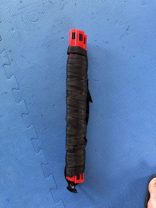 Various weight training accessories459442045206538244