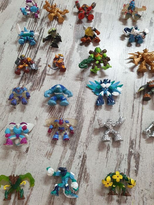 Gormiti kolekcja +gratisy 53 szt.