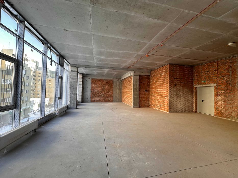 Оренда приміщення 135 м2 без ремонту Оболонь метро Мінська open space, Smart Hub Obolon