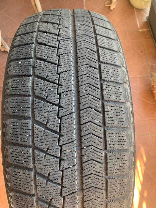 Автошини Bridgestone 205/60 r16