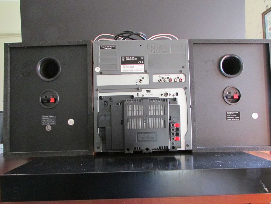 Philips MZ-7/22 – Hi-Fi Mini Stereo System and 3-Way Speakers64584743083139122