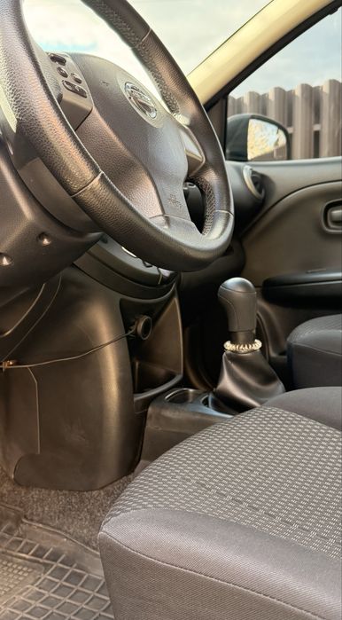 Nissan note e11.