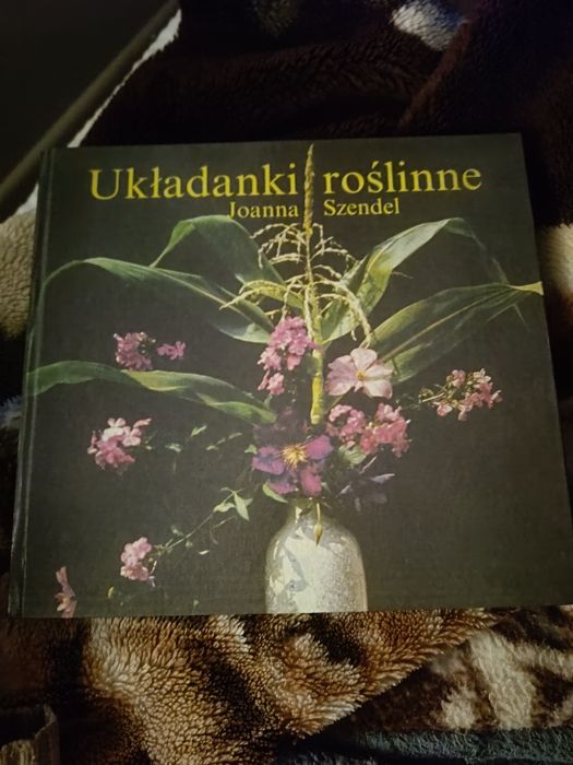 Książka Układanki roślinne