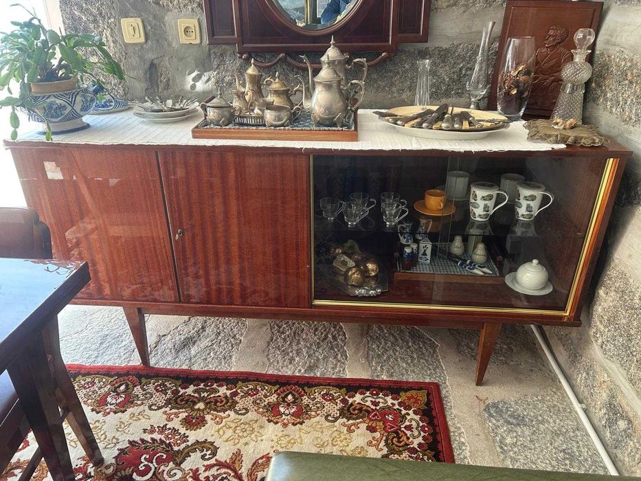 Mobilia sala de jantar antiga madeira