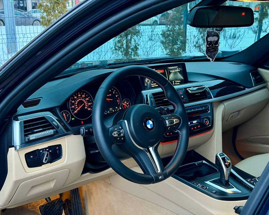 Продаж гарного BMW 328i