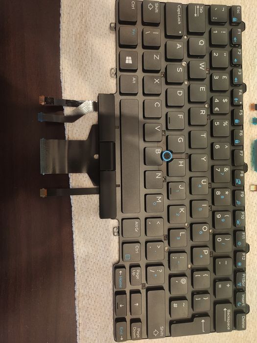Vendo Teclados E5450 E5470 E7470 E7450 Retroiluminados