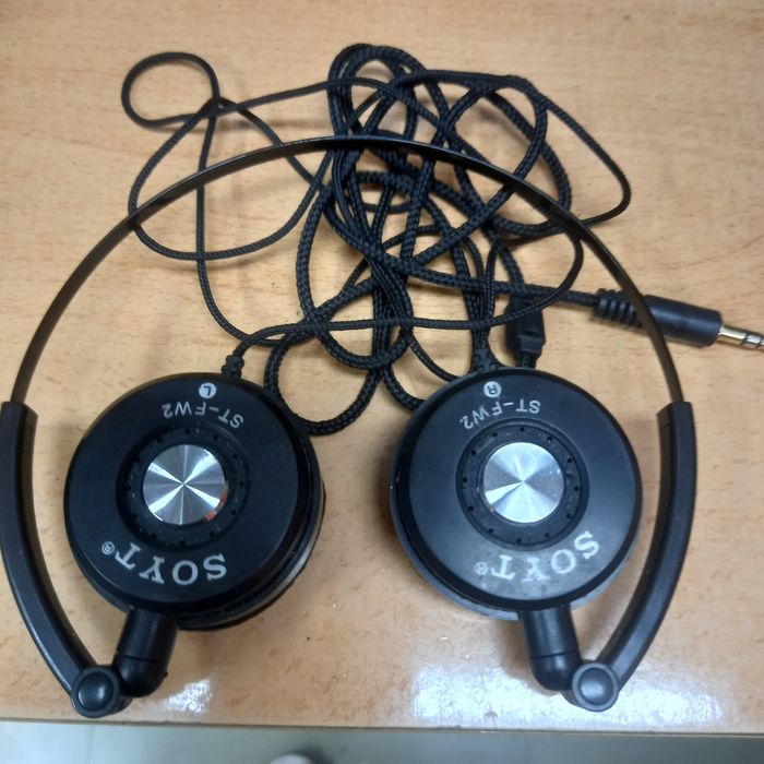 Fones para telemóveis Sony.64752397278467122
