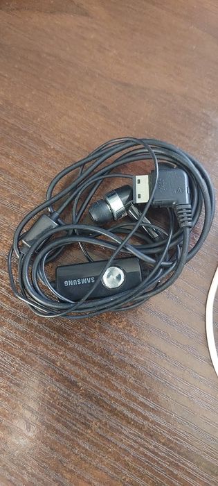 Навушники Samsung