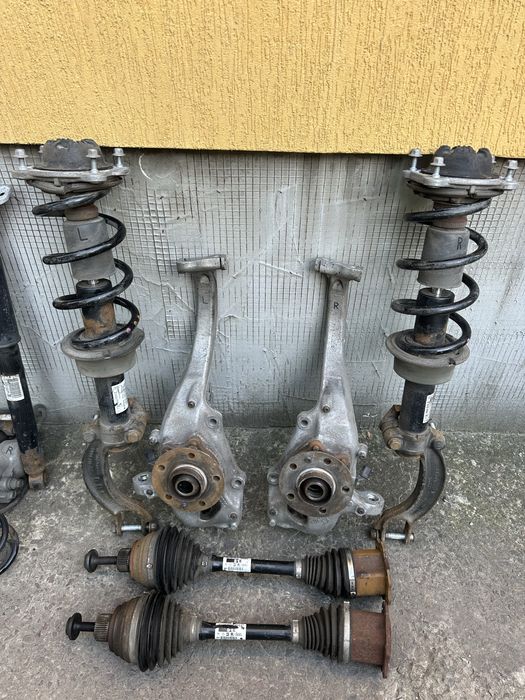 Поворотний кулак цапфа ауді audi а6 с7