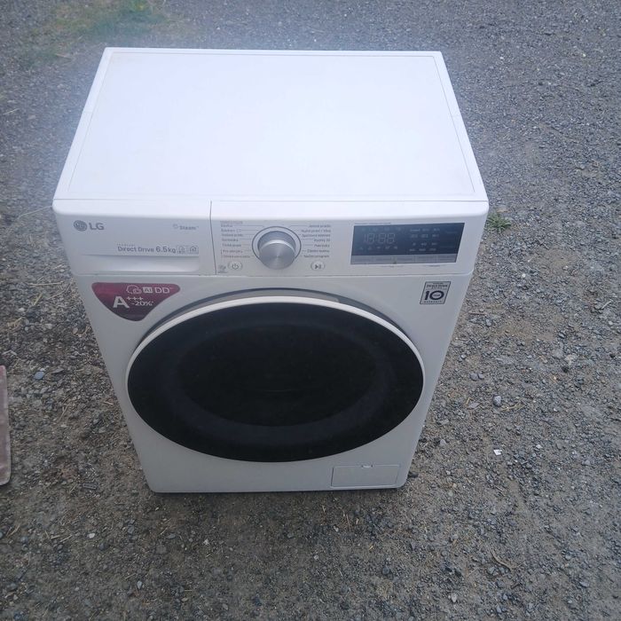 Продам пральну машинку LG