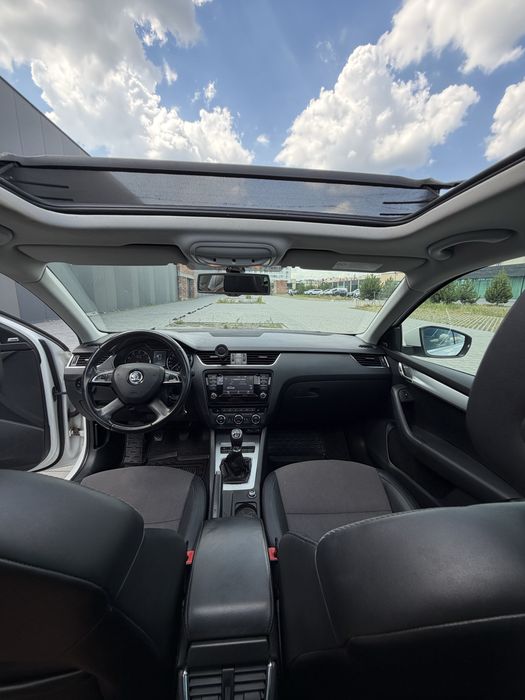 Skoda Octavia 2013 VIN TMBJD7NE4E0084921 фото оголошення 12 з 24