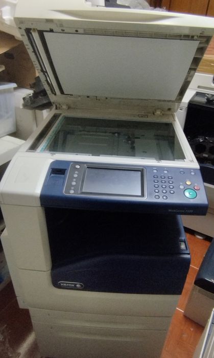 Impressora multifuncional   A3/A4  Xerox  7220