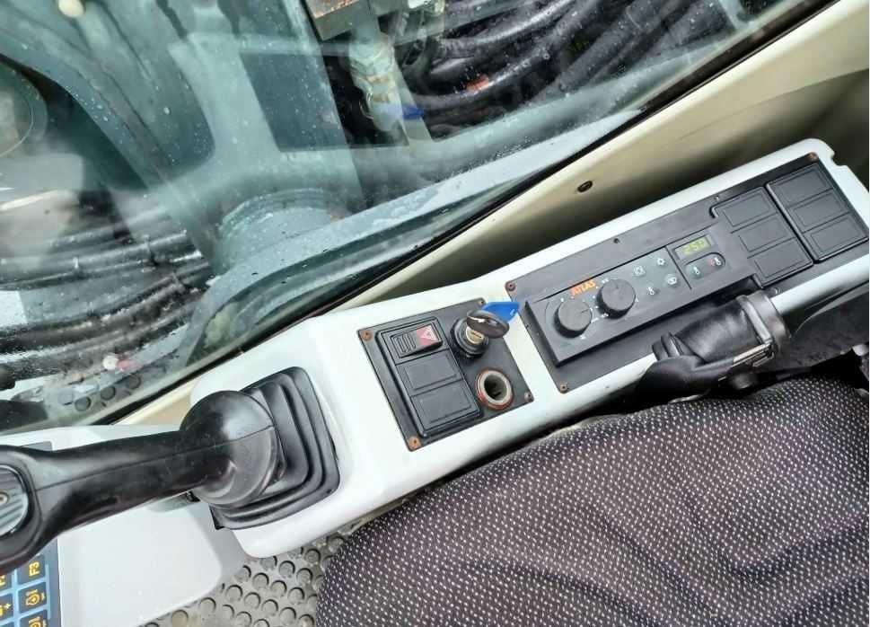 Екскаватор ATLAS 150W