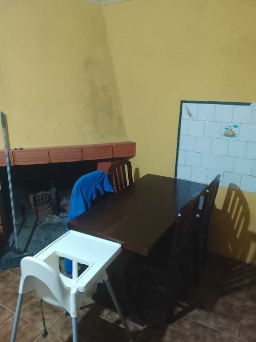 Vende se casa em porrais murca