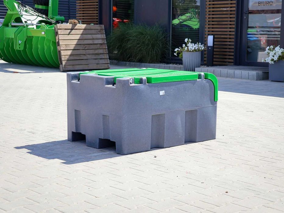 Mobilny zbiornik na paliwo/olej napędowy 200 - 400 L