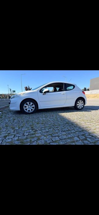 Peugeot 207 1.4 hdi comercial