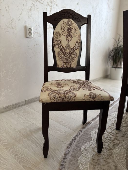 Продам 12 крісел