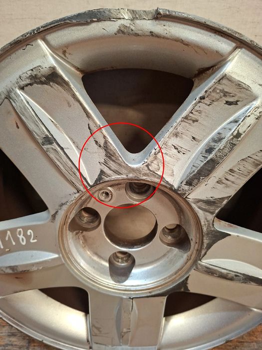 Jante trás direita RENAULT Clio II (BB0/1/2_, CB0/1/2_)
