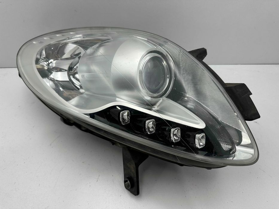 Ótica / Farol Esquerdo - Alfa Romeo Giulietta (940)