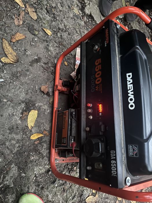 бензиновый генератор Daewoo GDA 6500E Master