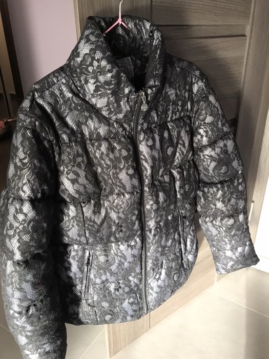 Kurtka puchowa GUESS