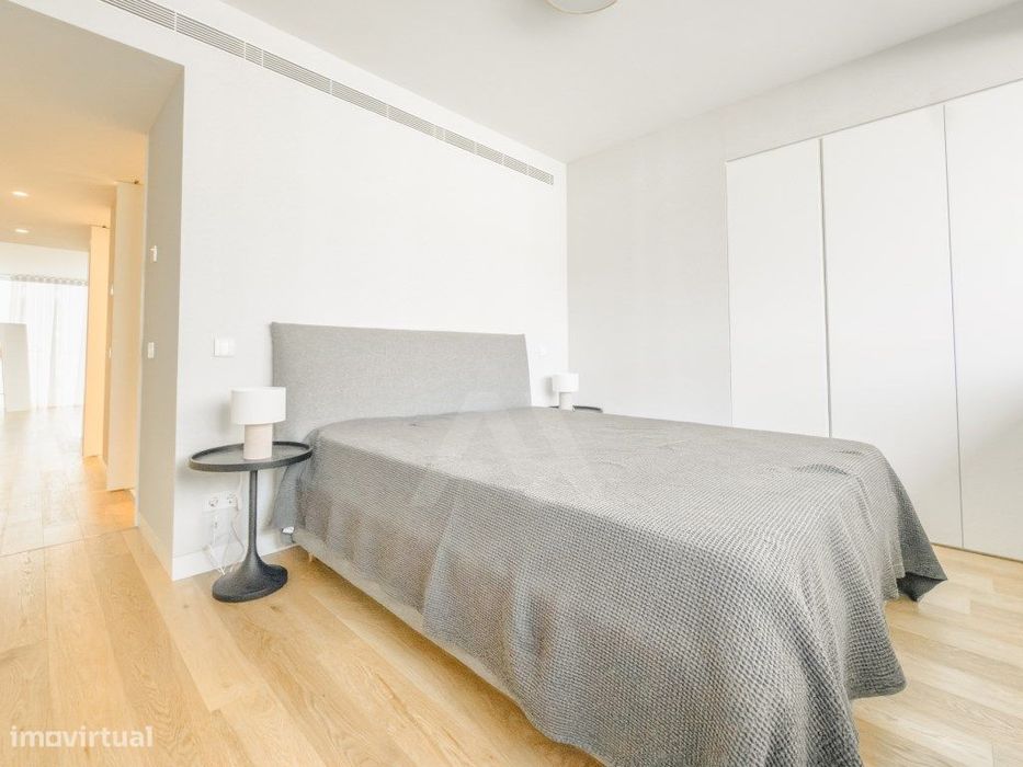 Apartamento T3 de luxo com garagem em Lisboa