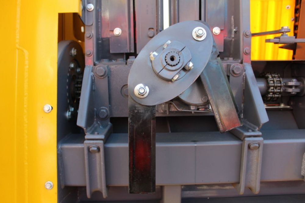 Жатка кукурузная Актюрк. 8-ми рядная. Жатка для збирання кукурудзи