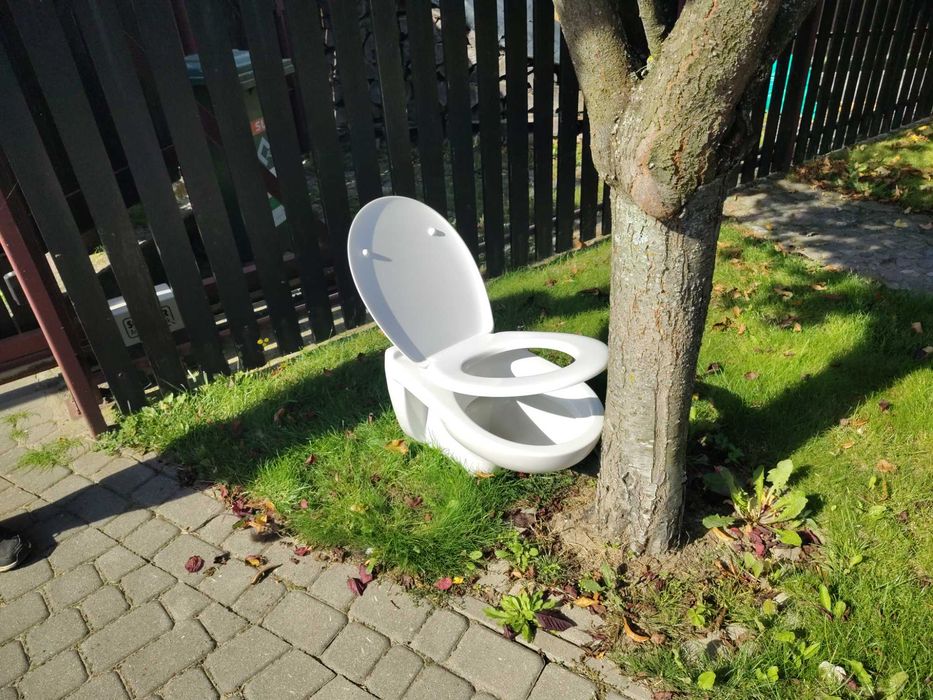 Miska WC  firmy Koło