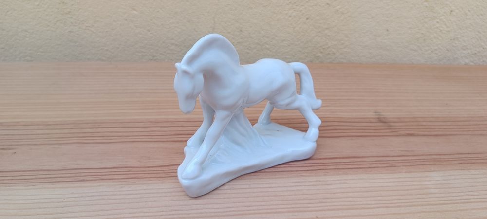 Figura Cavalo de loiça