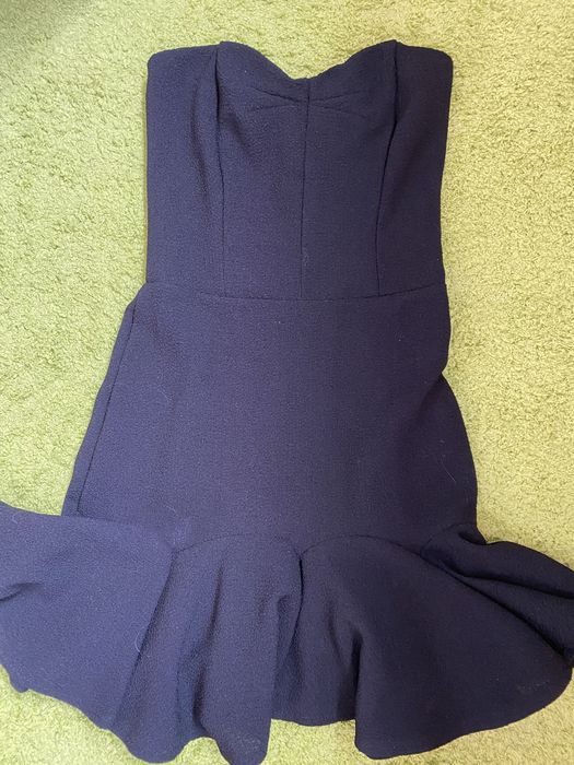 Платье фирмы Zara