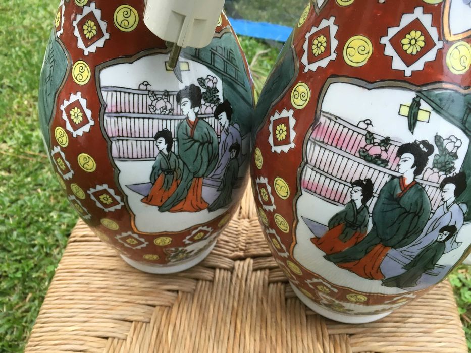 Candeeiros antigos em louça