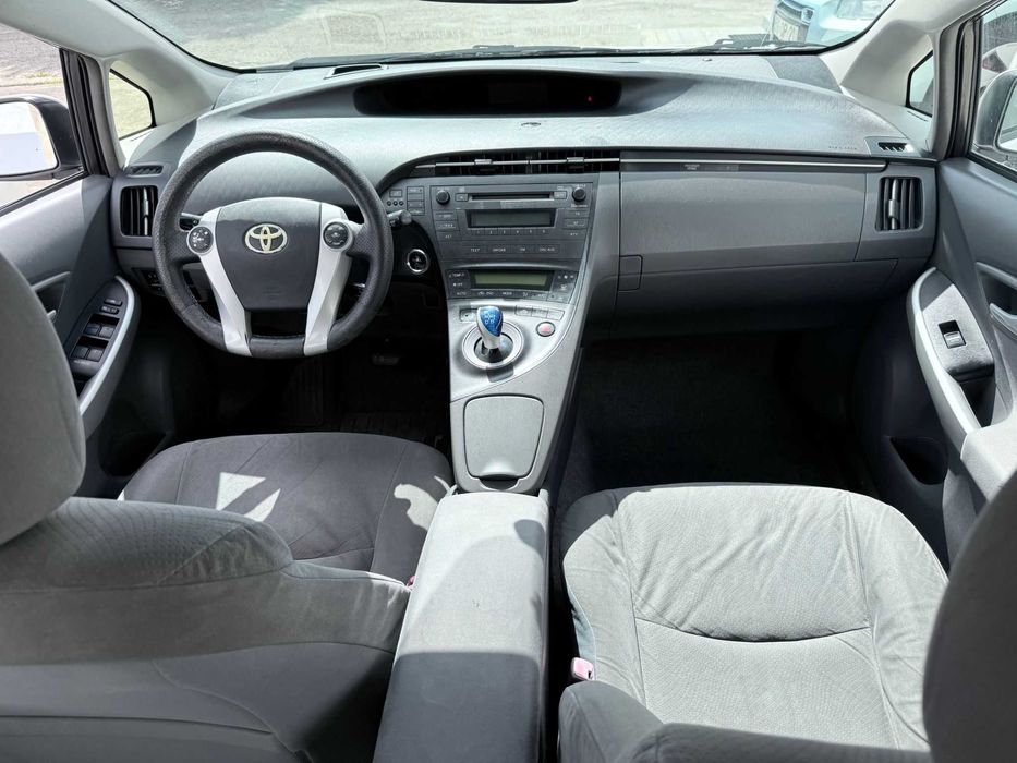 Toyota Prius Gen 3 1.8 Híbrido Automático