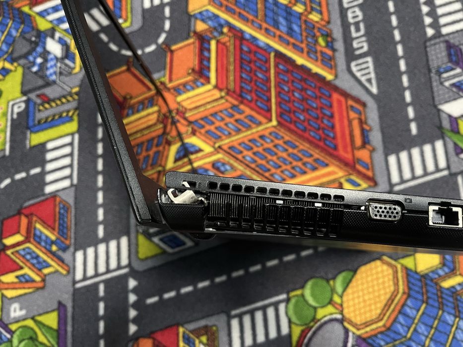 Леново g500 i3.