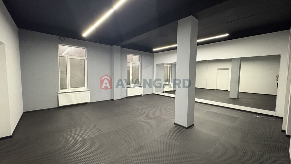 продаж приміщення м.Бровари