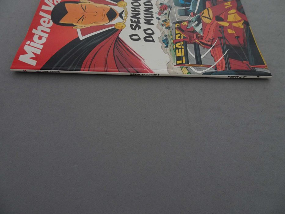 Livro Michel Vaillant - O Senhor do Mundo (Autosport) nº 14 (capa mole