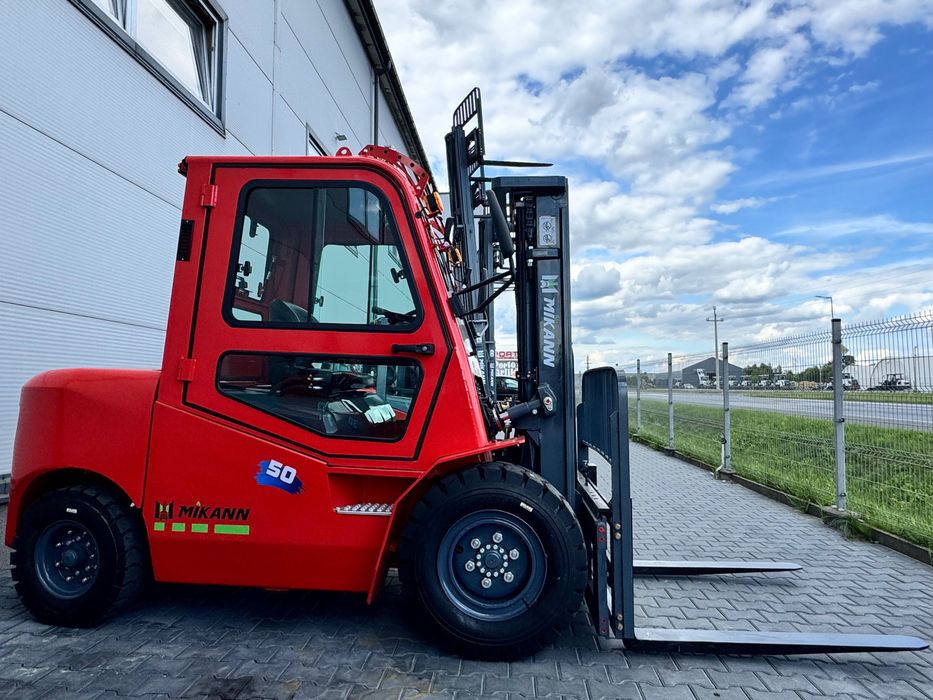 Wózek Widłowy 5T MIKANN, Maszt 4,5m, Triplex, Diesel, Kabina