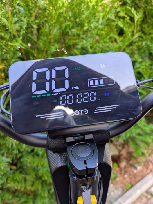 Trotinete Elétrica OOTD T-10 PRO Dual Motor 2600W Potência Total