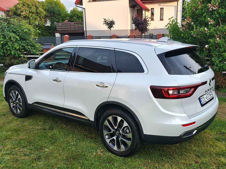 Koleos, 177KM, 4x4, w ciągłym użytkowaniu, wygląda bardzo dobrze...