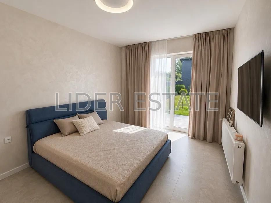 Продаж сучасного будинку 3 спальні, 140 м², 8 соток | район Паланок, Мукачево