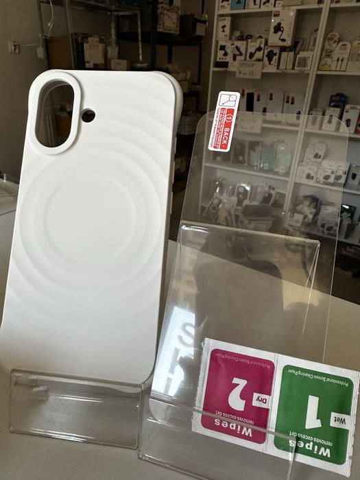 Szkło hartowane + etui białe MagSafe IPHONE 16