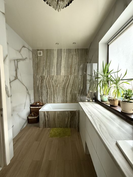 NEWStreet! Продам Двоповерховий будинок по вул.Єськова