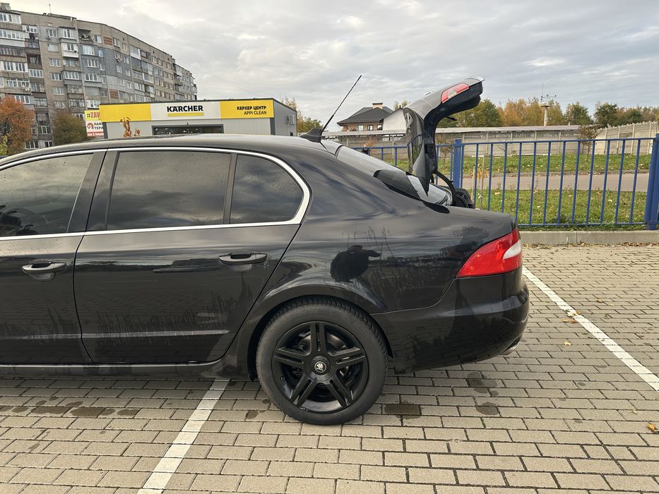 Продам Skoda Superb