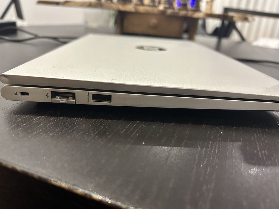 HP ProBook 445 G9 / Ryzen 7 5825U /8GB RAM / 256GB SSD- Bom estado